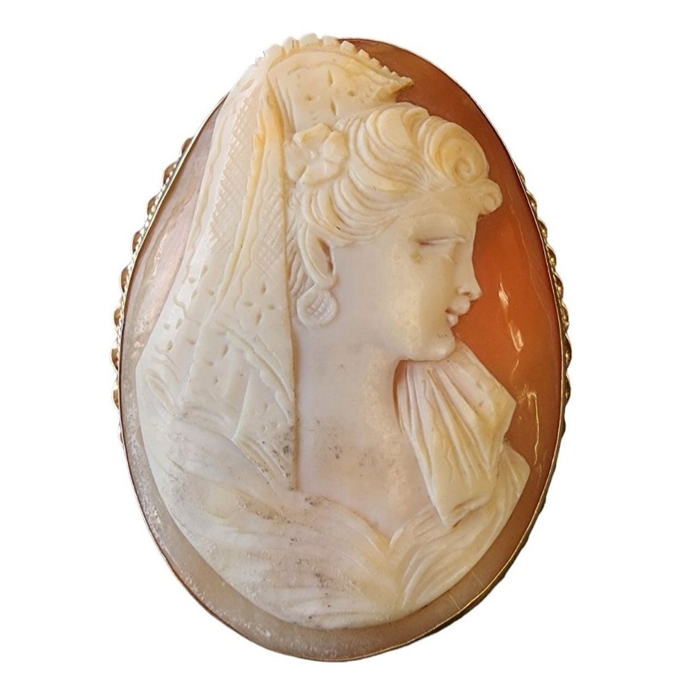 Antique 10kt Gold Wonderfully Carved Contessa Cameo Pendant Brooch (A2933)